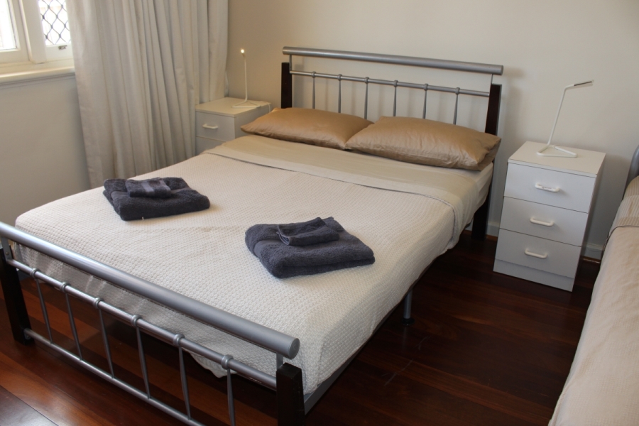 F   Three Bedroom Home ( 1-7 guests)